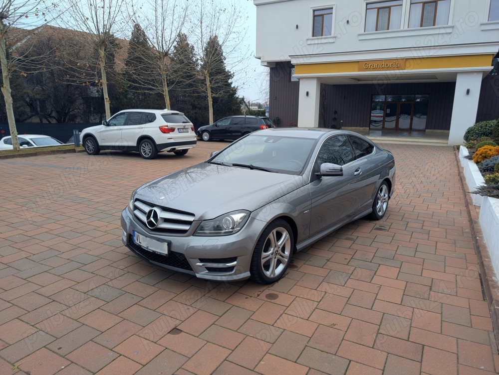 Mercedes-Benz C 220 CDI Coupe 7G-TRONIC