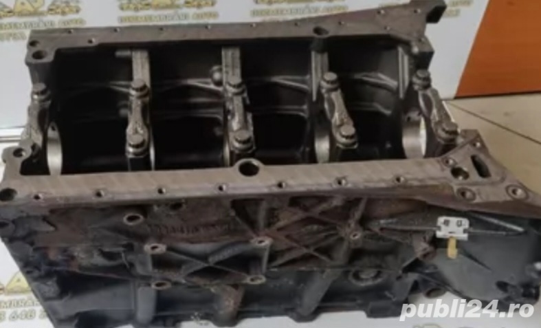 Bloc motor Mercedes Sprinter 2,2cdi 2000-2010 euro3-4,fara defecte,fara uzura,cu capace de vibrochen