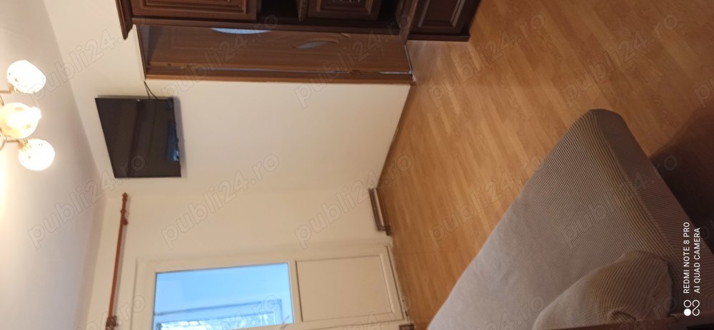 Vând apartament cu trei camere Baia Mare