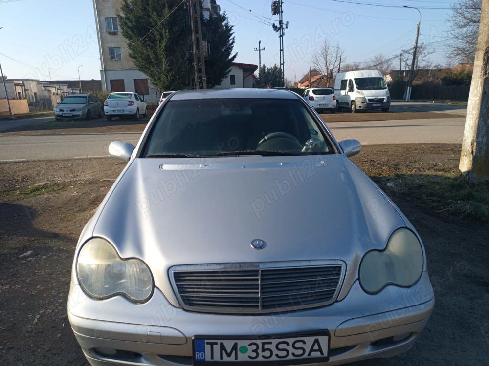 De vânzare,Mercedes,Km reali,2500 euro negociabil