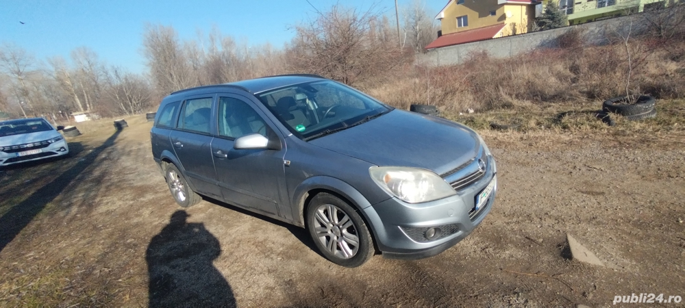 Opel Astra H 1.7 cdti Caravan - Gri