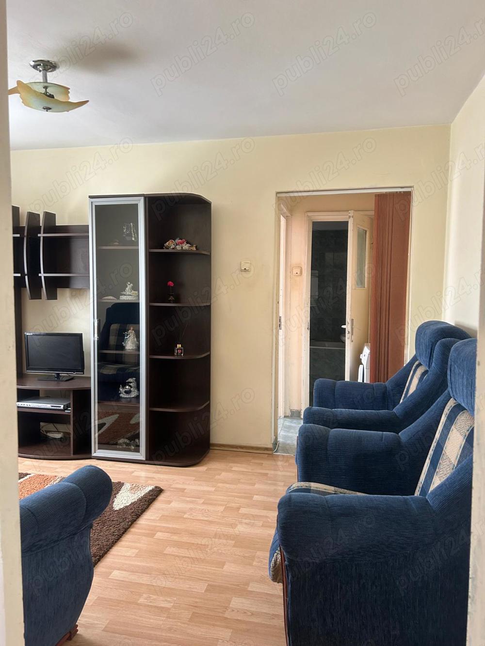 Închiriez apartament, cartier Trivale