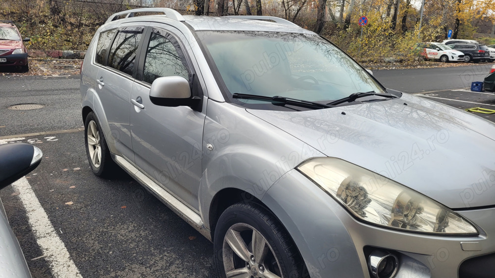 Peugeot 4007 4x4 7 locuri