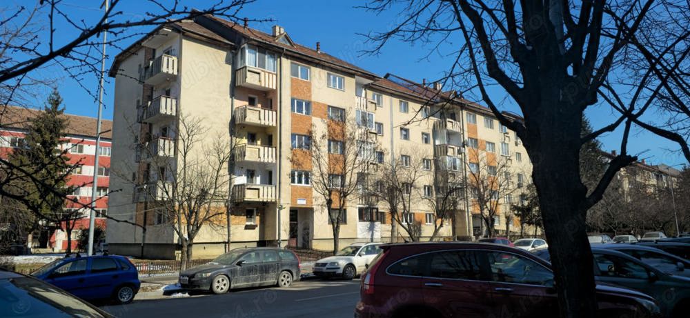 Vânzare apartament cu 2 camere Sf.Gheorghe, b-dul Nicolae Iorga, jud.Covasna