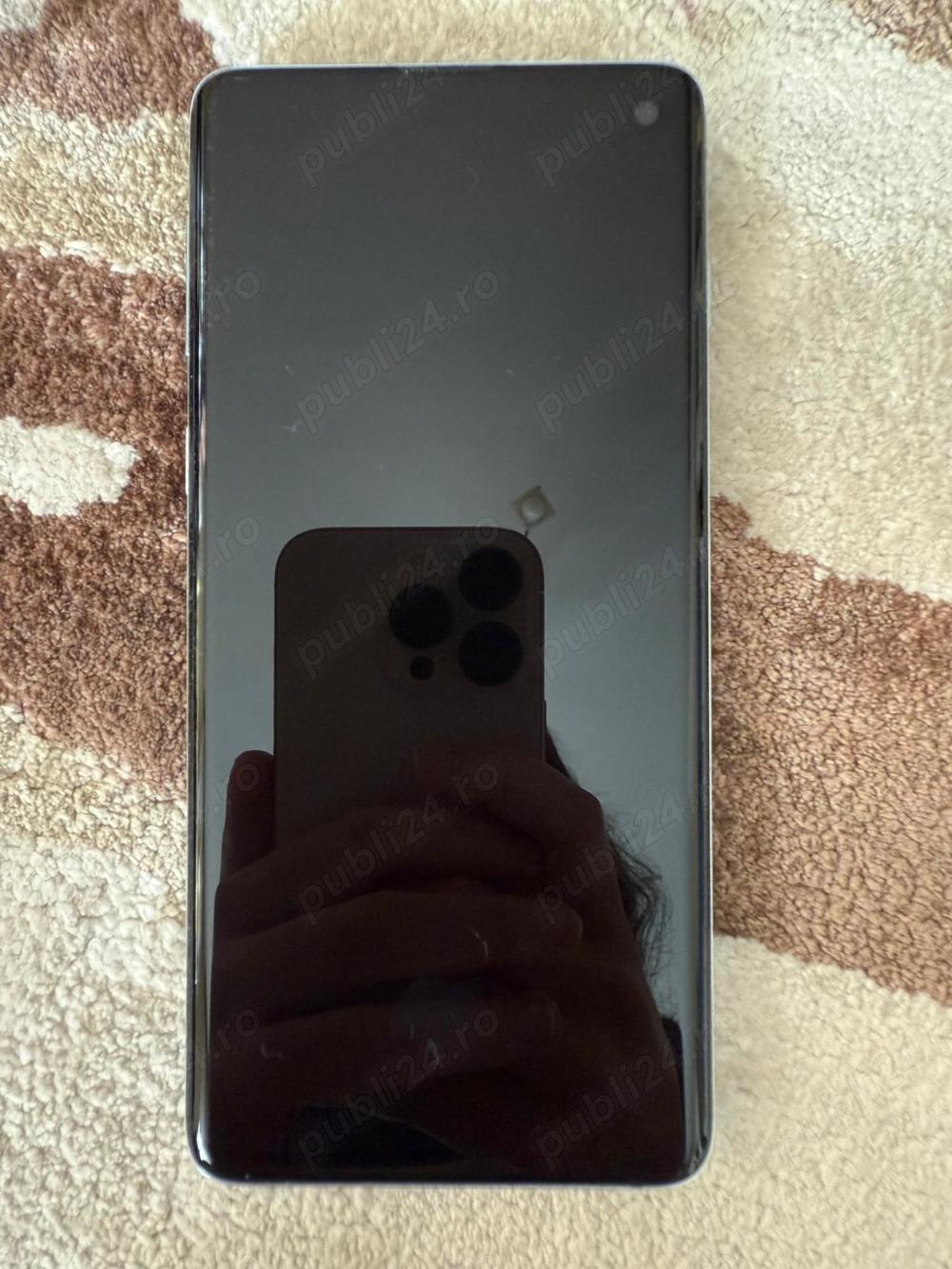 Samsung Galaxy S 10 stare foarte buna