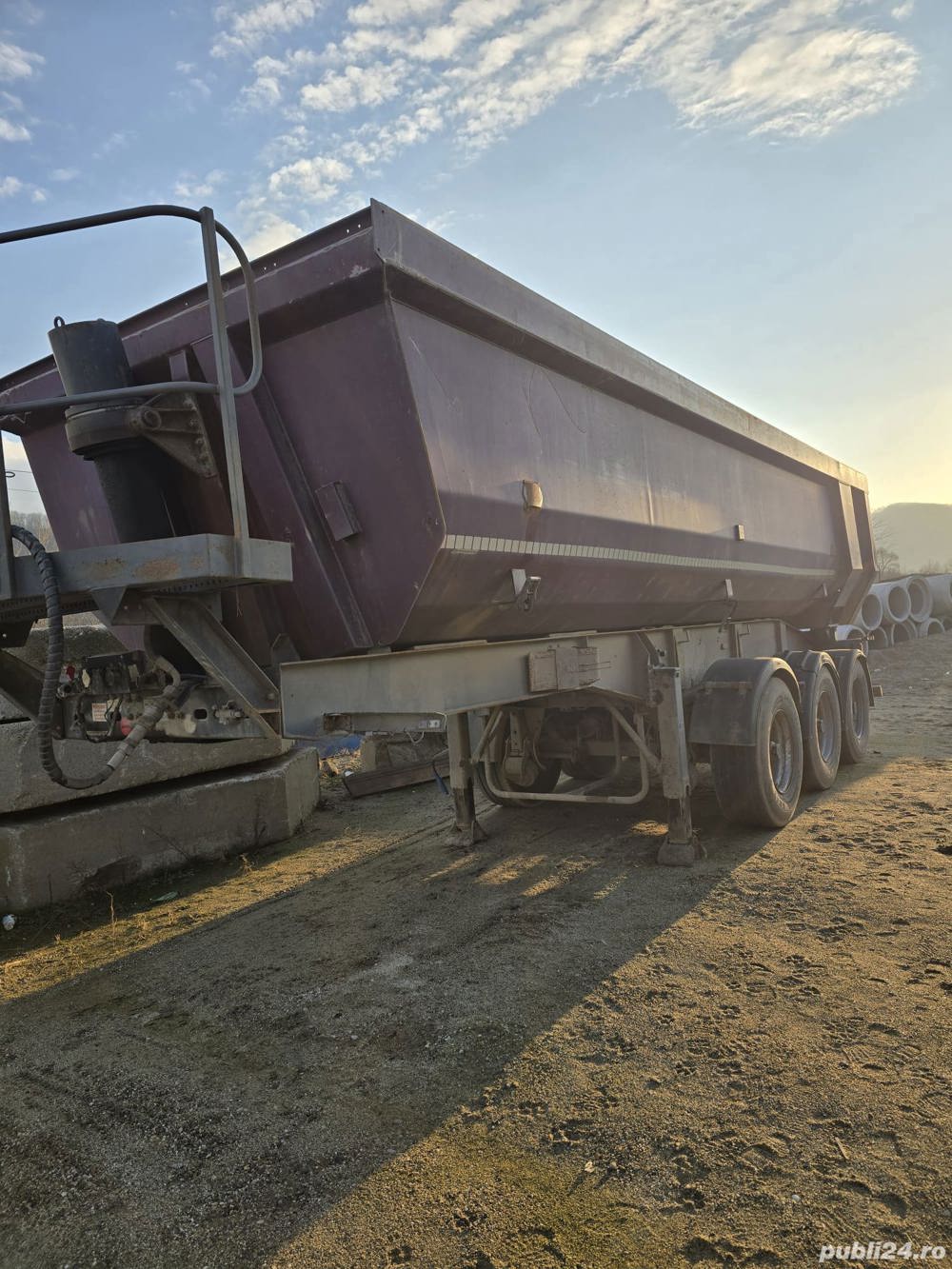 Semiremorca Schwarzmuller 