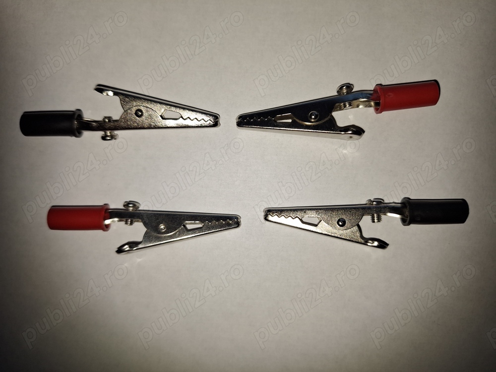 Set de 4 crocodili - clesti, dimensiune 6 cm