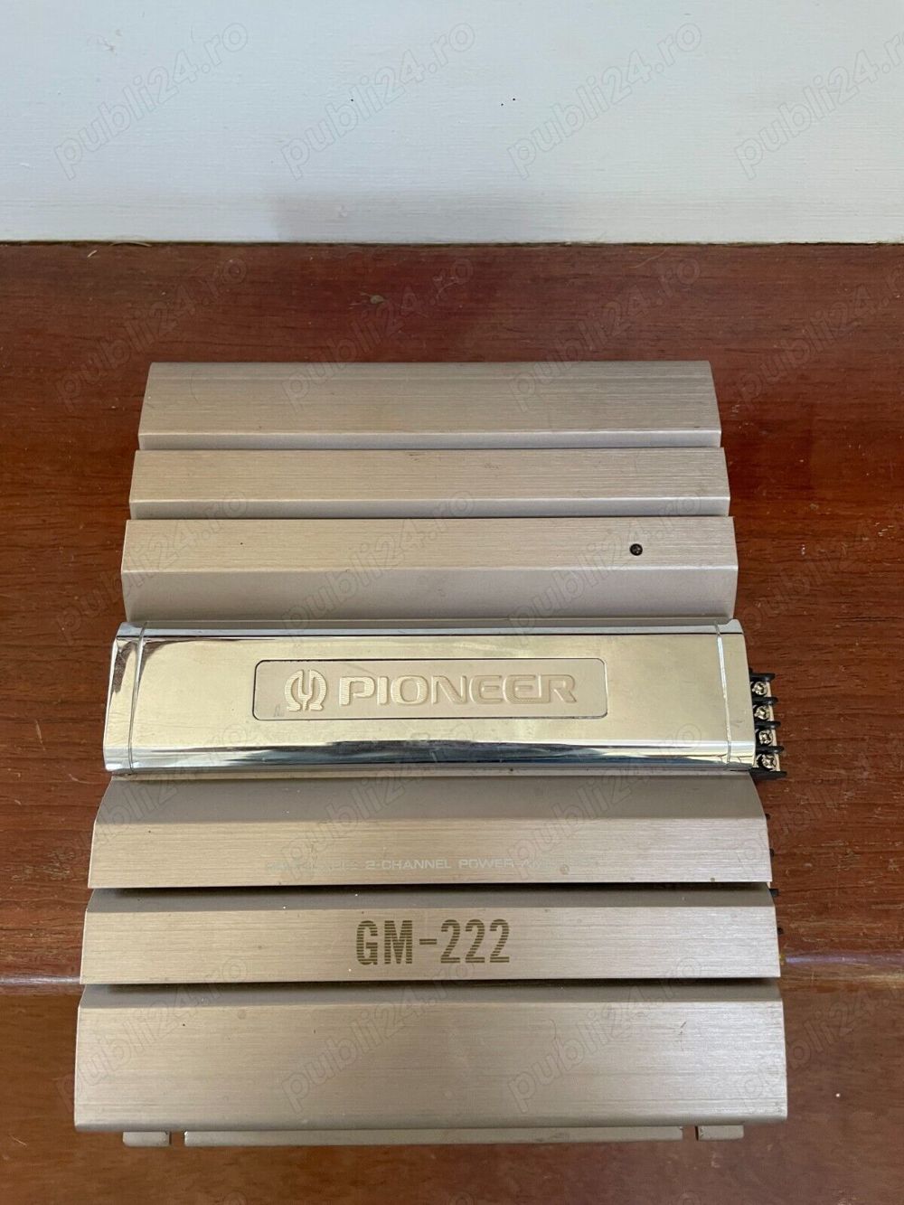 Statie auto DHD 1500W, Blaupunkt 400W, Grundig 240W, Ground Zero 600W, Pioneer 160W