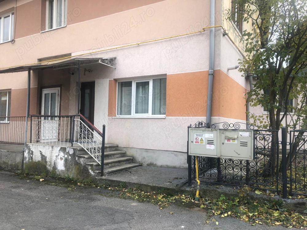 Inchiriez spatiu comercial   birouri central 55 mp