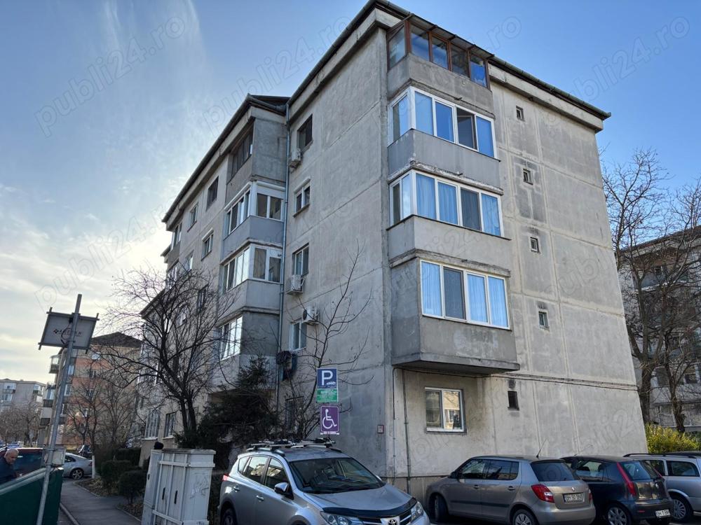 Apartament de vânzare PB mare 3 camere Leonardo da Vinci