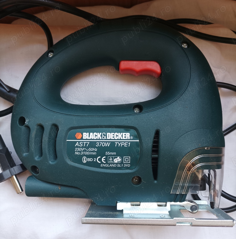 Fierastrau pendular electric BLACK&DECKER -made England