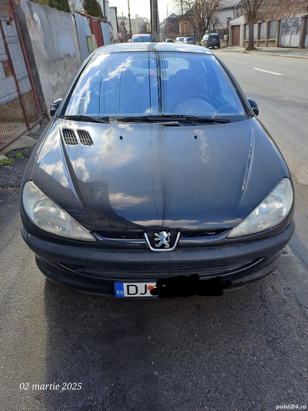 Peugeot 206 hatchback