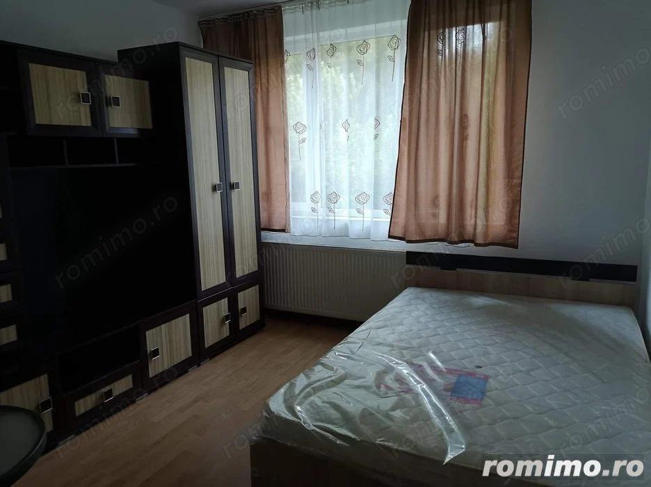 2 camere zona Lizeanu 