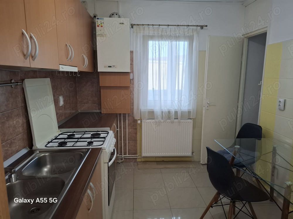 Inchiriez apartament 2 camere,etaj 3,calea dumbravii anaf