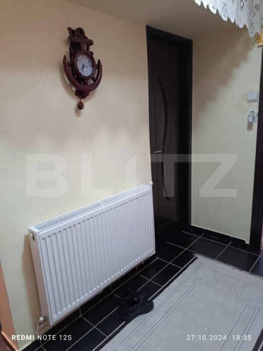 Vanzare Apartament 2 camere, 43 mp utili, zona Micro 15