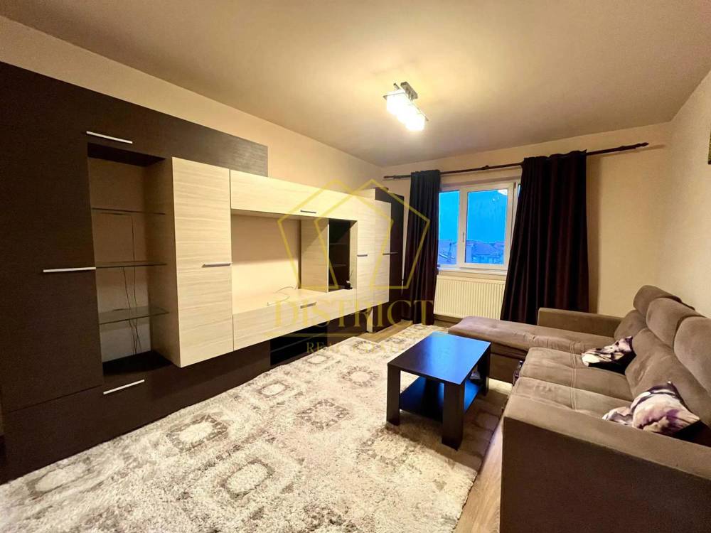 Apartament cu 3 camere decomandat | Shopping City