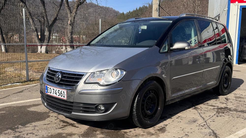 Vand vw Touran automat 2.0 tdi