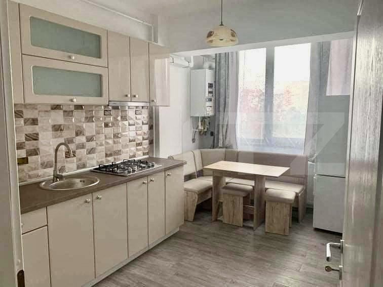 Apartament cu o cameră, 42 mp, etaj 2, zona George Enescu