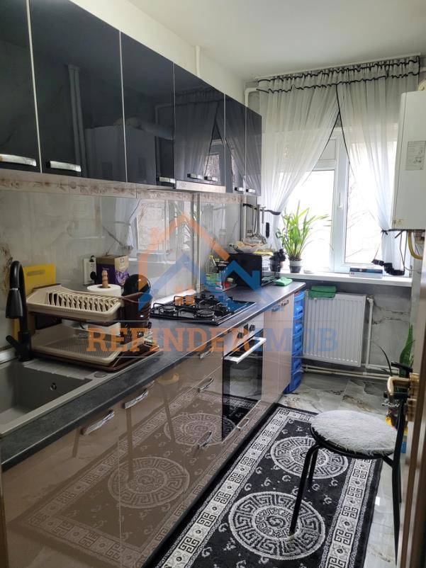 Apartament 2 camere de vanzare Rahova - Humulesti