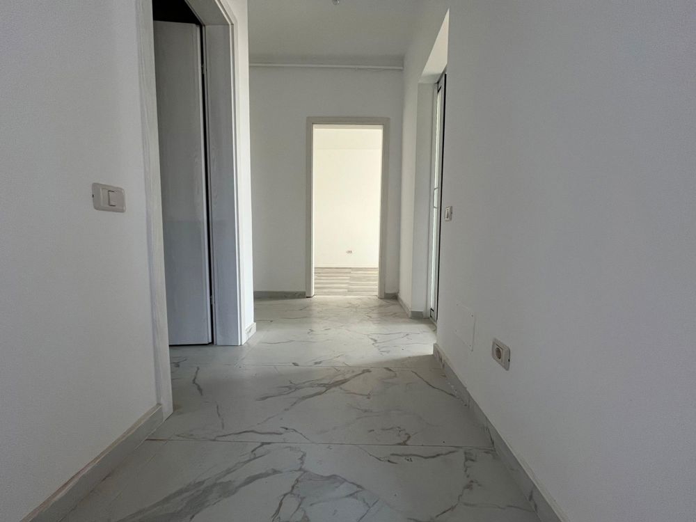 Apartament 3 camere, disponibil imediat, parcare inclusa, Targ Pucheni