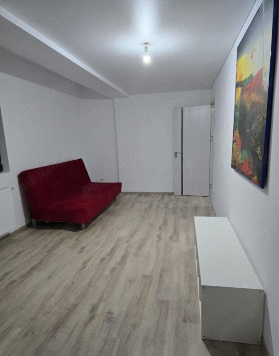 Apartament 2 camere, centrala proprie, parcare, zona Aparatori Patriei