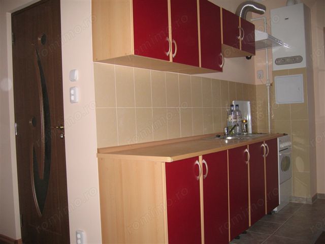 Închiriez apartament 2 camere UTA ARED