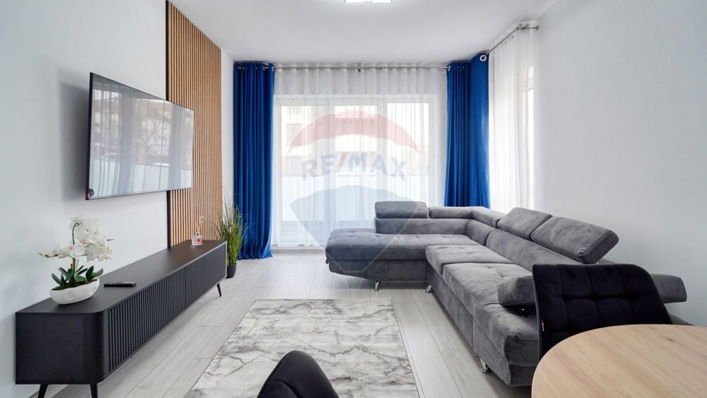 Apartament cu 3 camere de închiriat - COMISION 0%