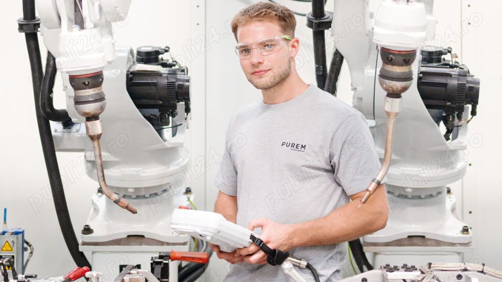 Învață o meserie tehnică   Angajăm Setter   Reglor CNC la Purem Oradea