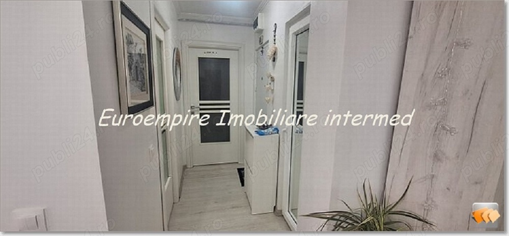 Apartament 3 camere de vanzare zona Tomis 2