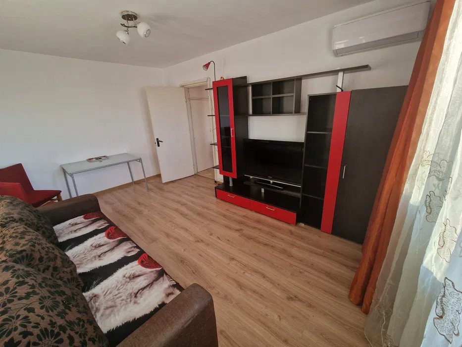 Apartament de 2 camere, decomandat, 50 mp, zona Brancoveanu