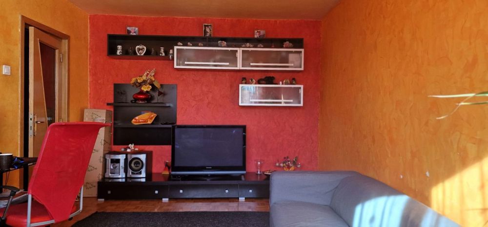 Apartament 4 camere decomandat, Pret Negociabil