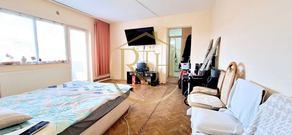 Oferim spre vanzare, Apartament cu 3 camere, Girocului, Sp. Judetean