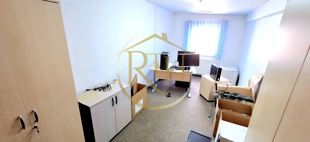 Oferim spre inchiriere spatii pentru birouri, zona Soarelui, Parcare privata