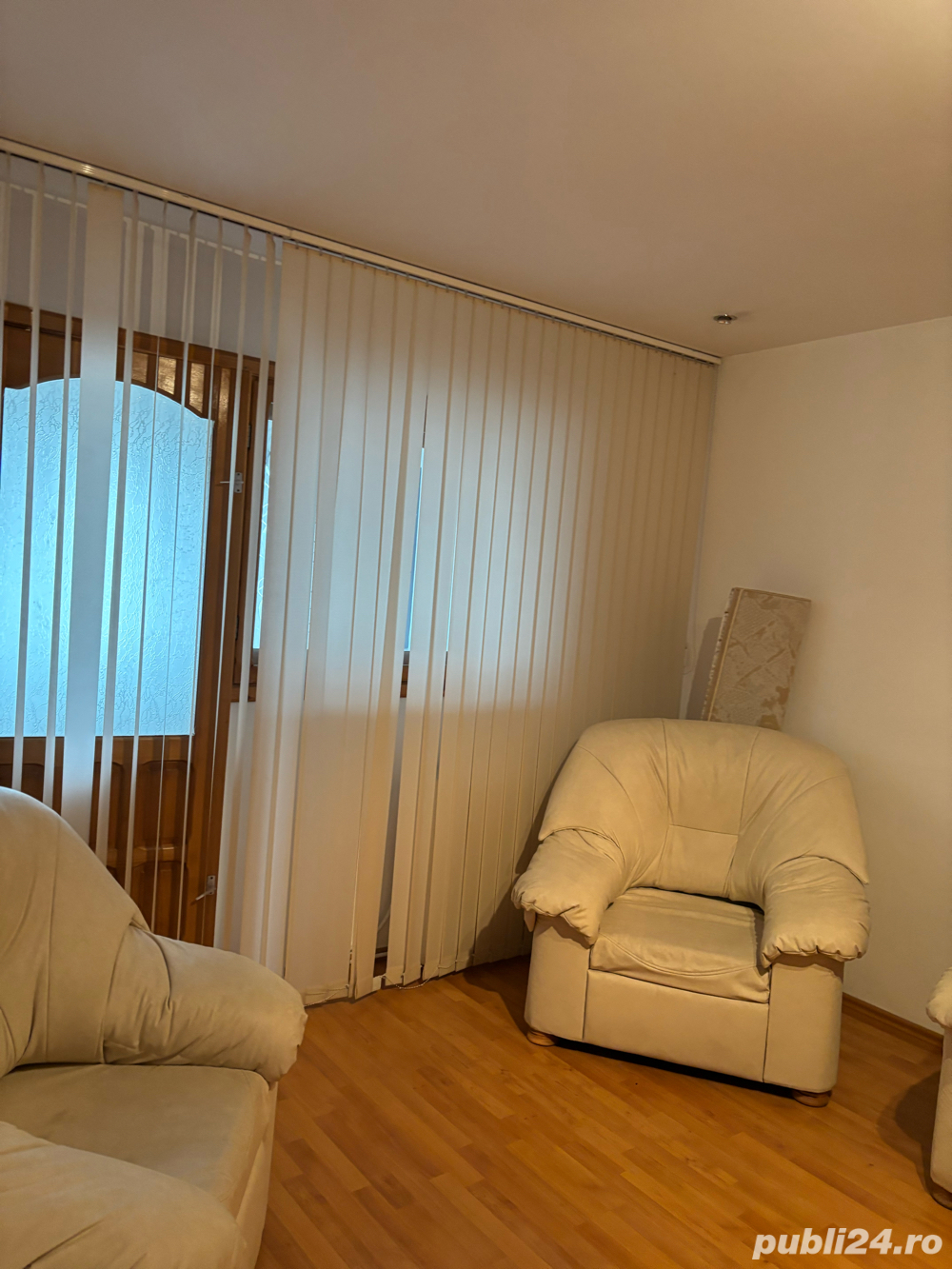 Inchiriez Apartament in Regim Hotelier