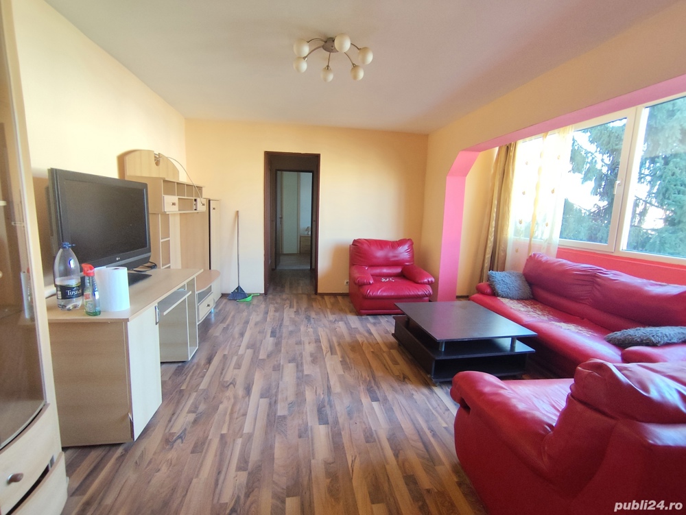 Închiriez apartament 3 camere cf 1