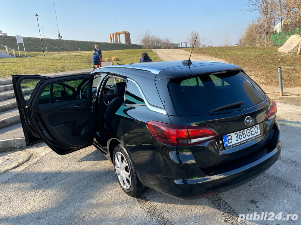 Opel Astra k. 2021 . 1.5 disel 122 cp