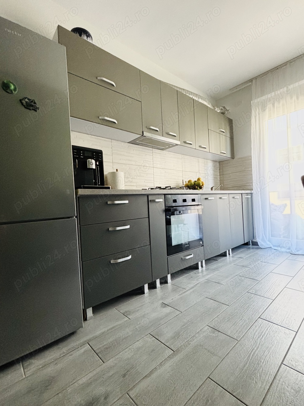 Vând apartament cu 2 camere, situat în cartierul West Residence, bloc WR3 (finalizat în anul 2019).