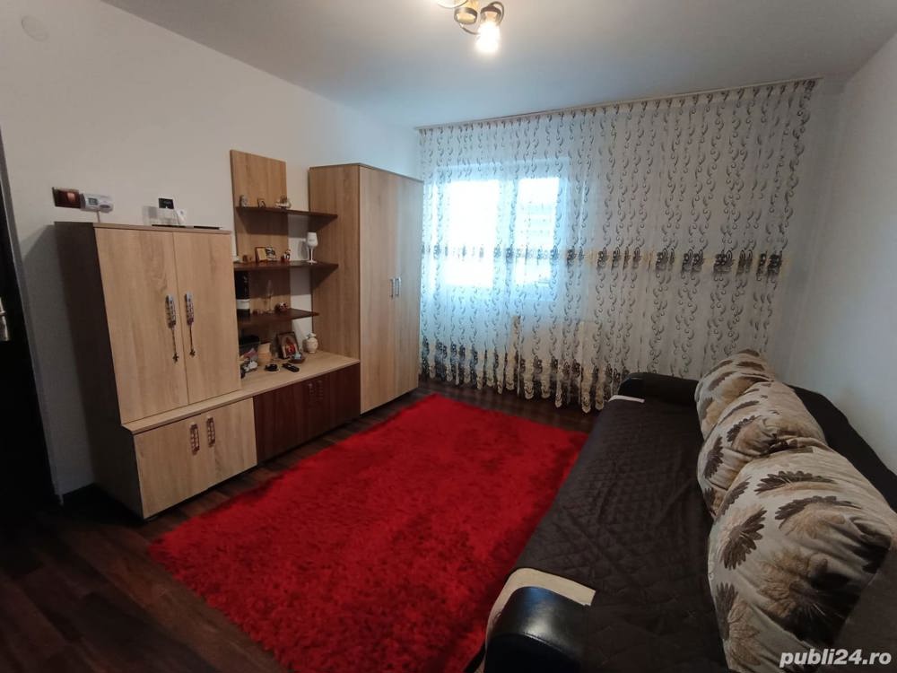 Apartament de vanzare ,3 Camere in Targu-Jiu,Strada Minerilor