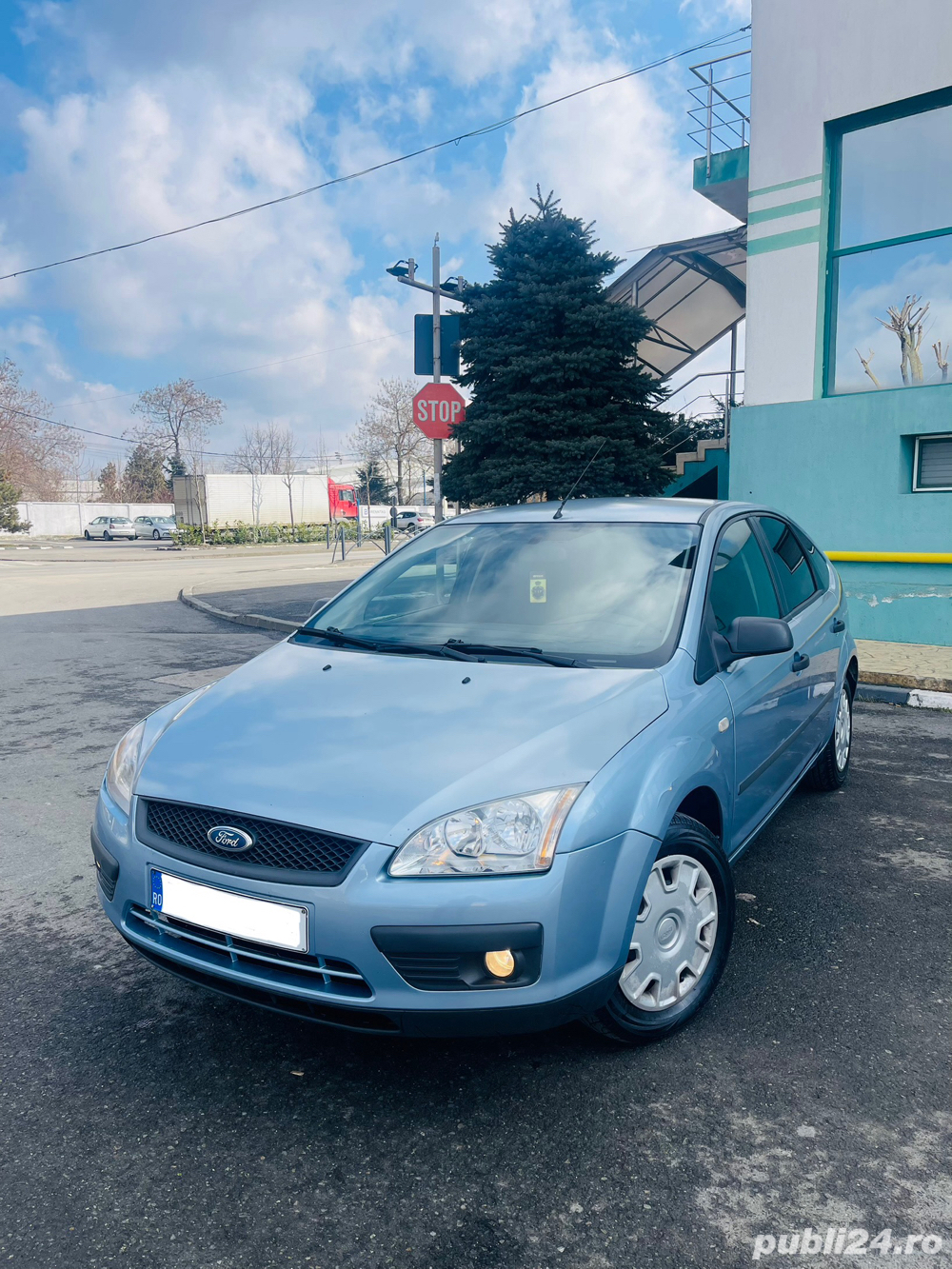 Vand Ford Focus 1.6 Benzina EURO 4 !