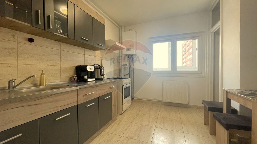 Apartament cu 3 camere de închiriat în zona Gării!