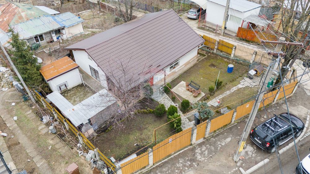 Casă individuală în zona Sărărie cu teren 366 mp