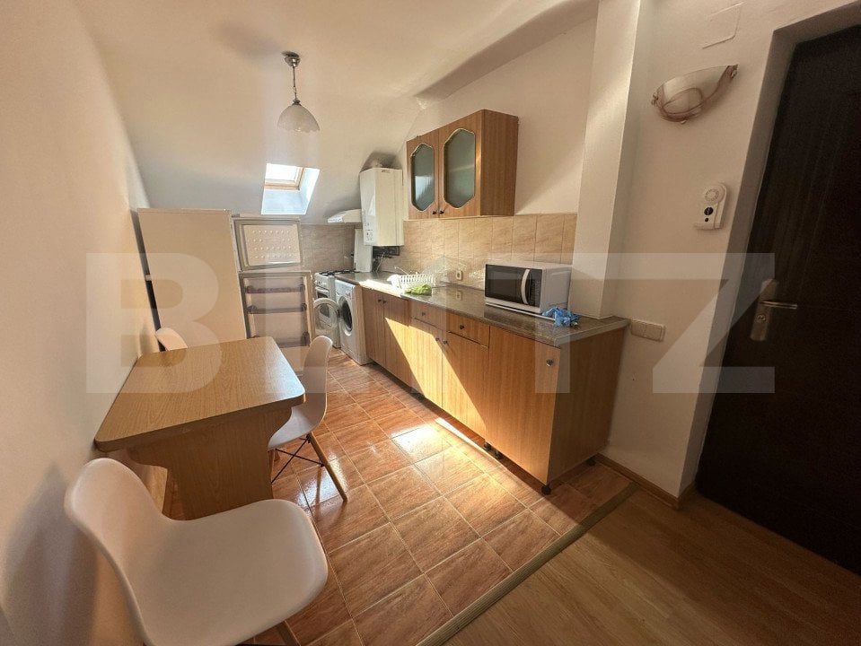 Exclusiv la Blitz! Apartament 2 camere, 52 mp, decomandate, garaj, zona Eliade