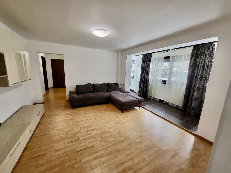 3 camere 8 min Metrou Dristor si 3 min ParkLake