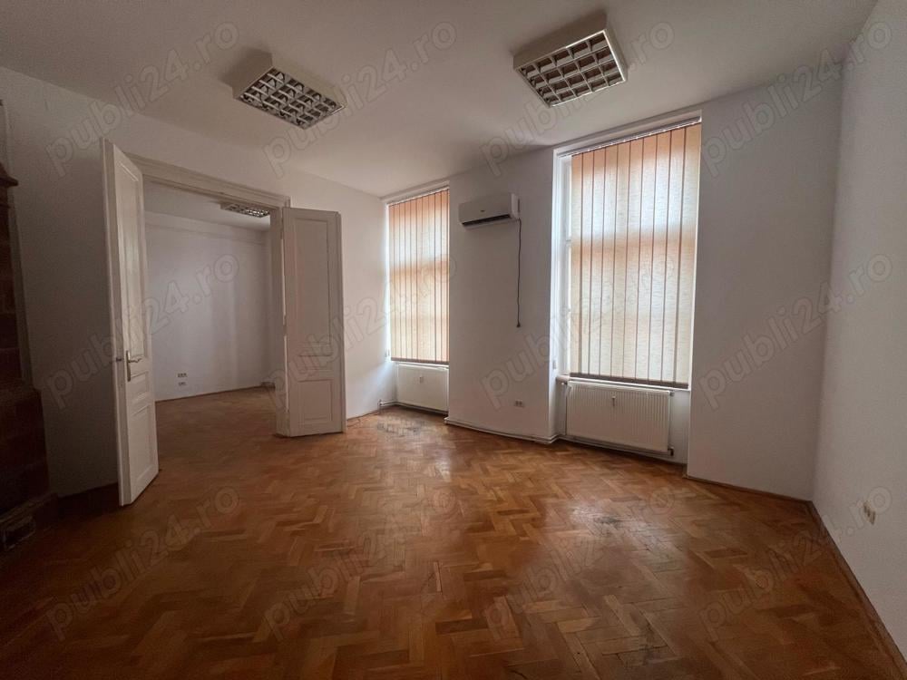 Vand apartament 3 camere zona Ultracentrala - ID : RH-40552-property