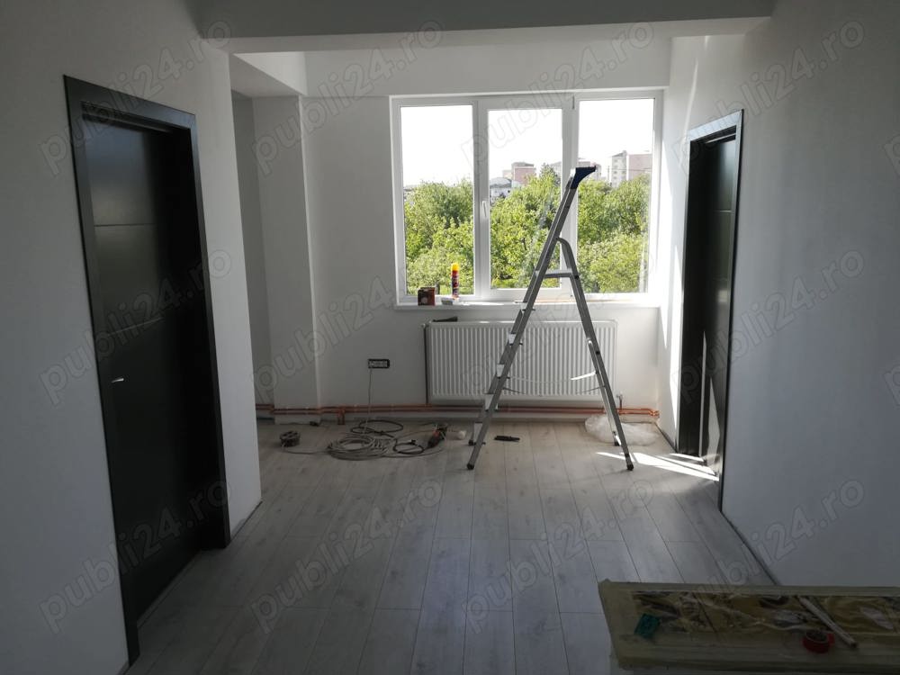 Efectuez lucrări de reparații, zugrăveli, montaj parchet, montaj mochetă etc., Persoană serioasă.