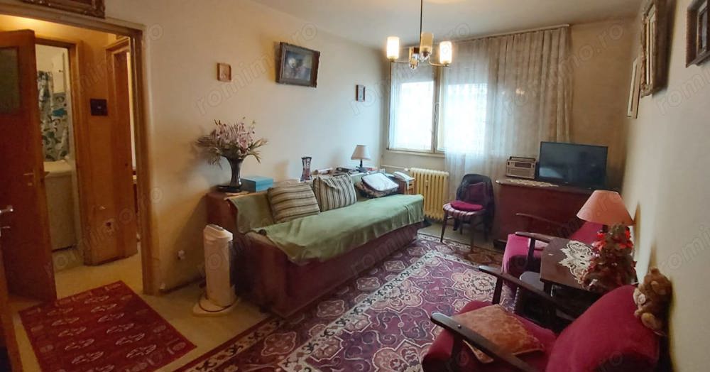 Vanzare apartament cu 3 camere etajul 4 10 langa parcul Drumul Taberei