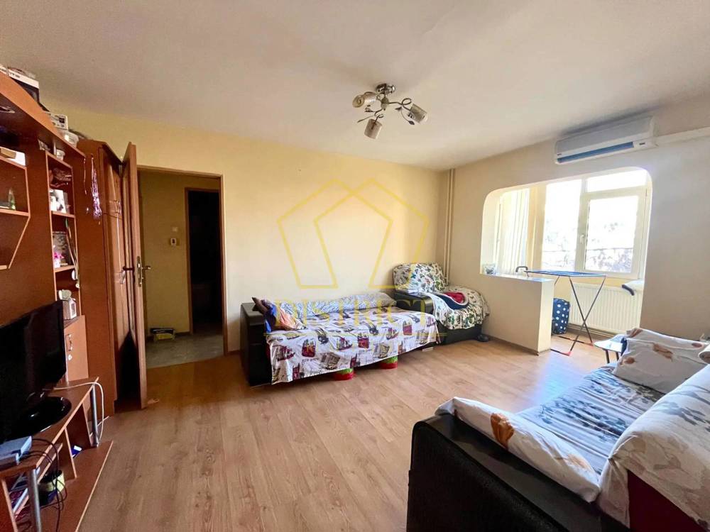 Apartment cu 3 camere | Dâmbovița