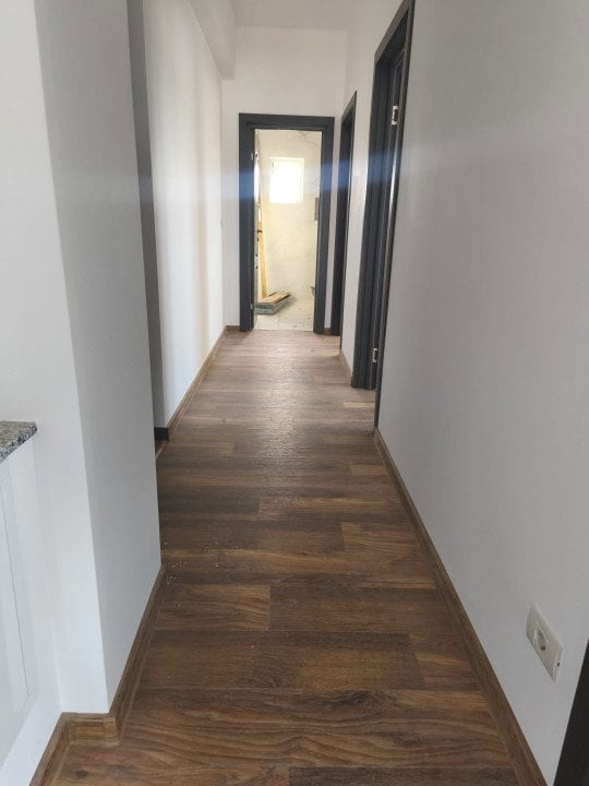 Apartament 3 camere, 80mp, etaj intermediar, bloc nou, Radauti