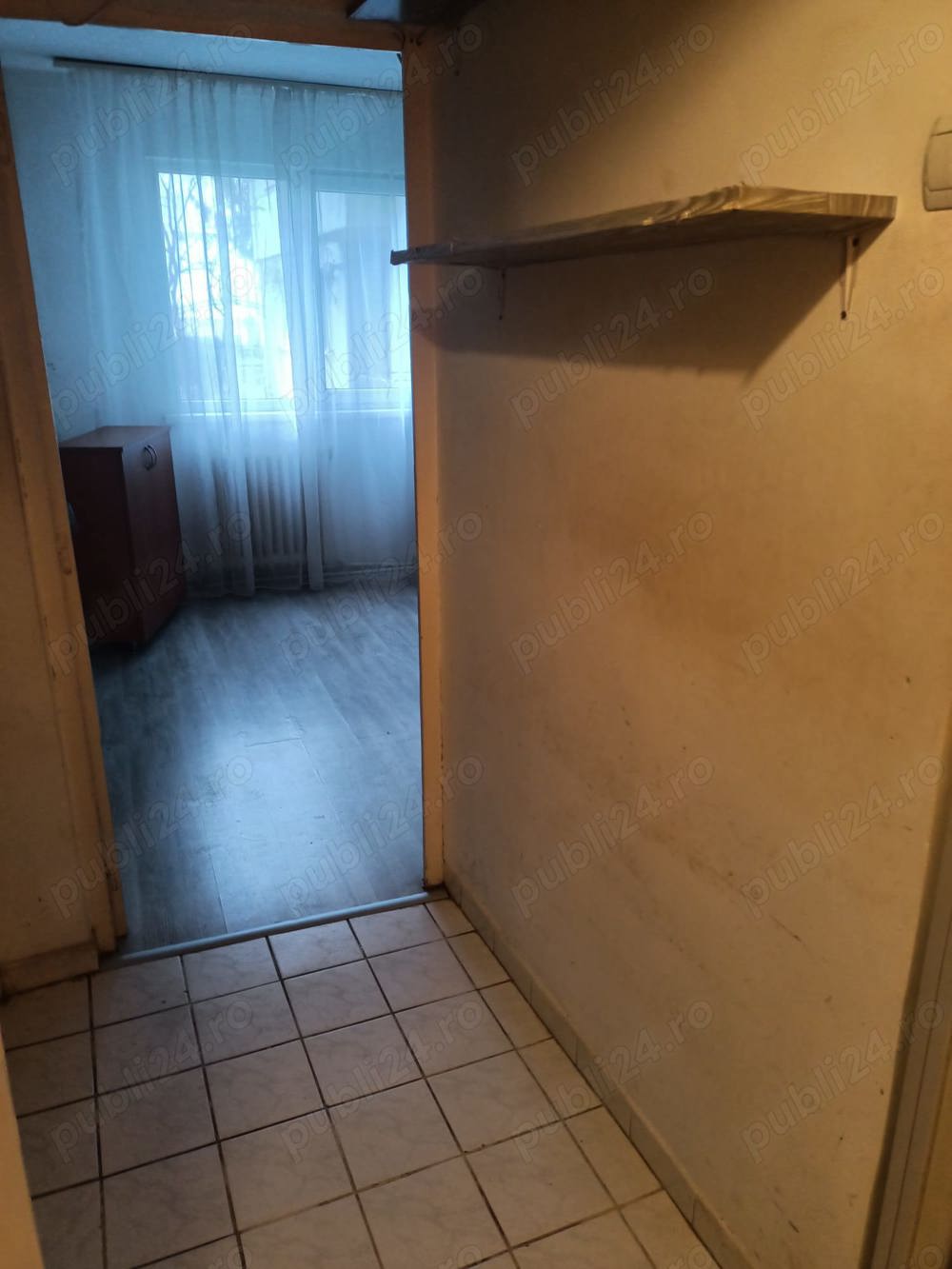 Apartament 3 camere de vanzare