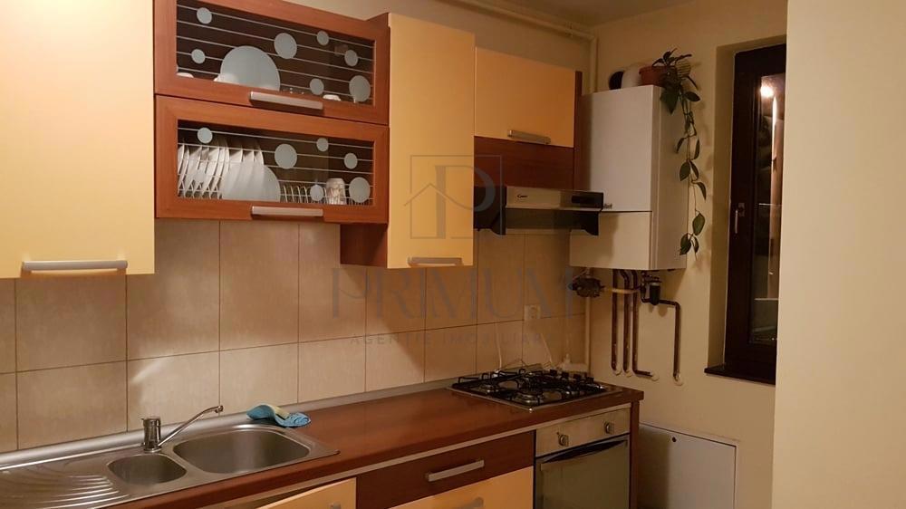 Apartament de inchiriat - o camera - Zona Soarelui - Loc de parcare